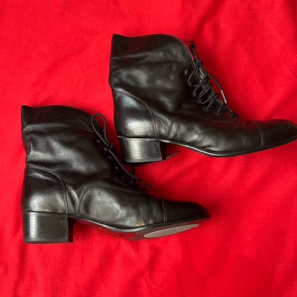 Vintage Poppies Women's Leather Boots - Picture 6 of 9